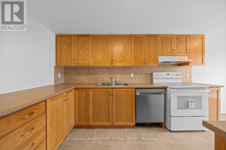 29413277/112-paseo-private/centrepointe/ottawa/ontario/K2G3J5_8