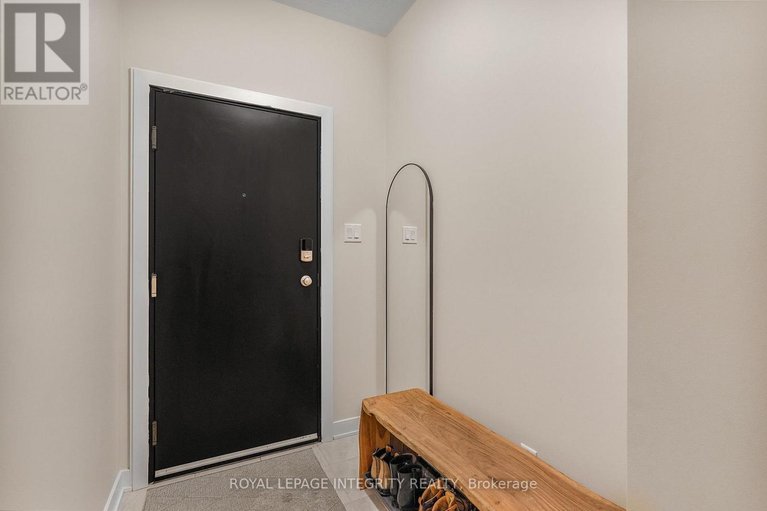 29604237/626-mishi-private/cfb-rockcliffe-and-area/ottawa/ontario/K1K0P2_4