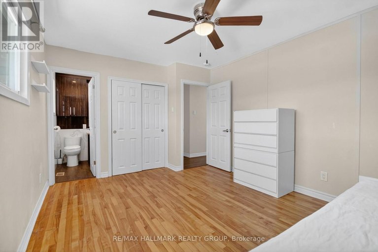 29569625/2160-lambeth-walk/parkway-park/ottawa/ontario/K2C1G1_19