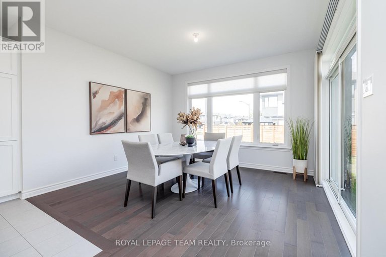 28830744/636-mistwell-lane/riverside-southgloucester-glen/ottawa/ontario/K4M1B2_22