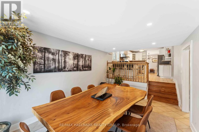 28618347/2425-ogilvie-road/beacon-hill-north/ottawa/ontario/K1J7N3_14