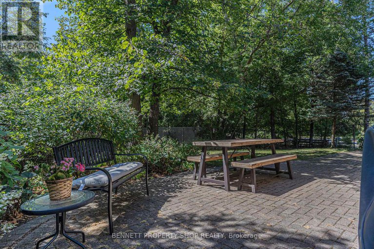 28752704/5-countryside-green/cedar-hillorchard-estates/ottawa/ontario/K2R1B5_40