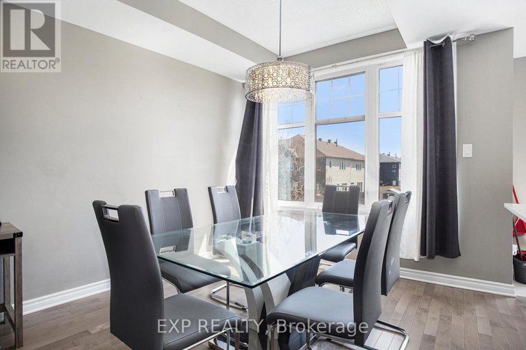 28216632/630-lauraleaf-crescent/half-moon-bay/ottawa/ontario/K2J6G9_6