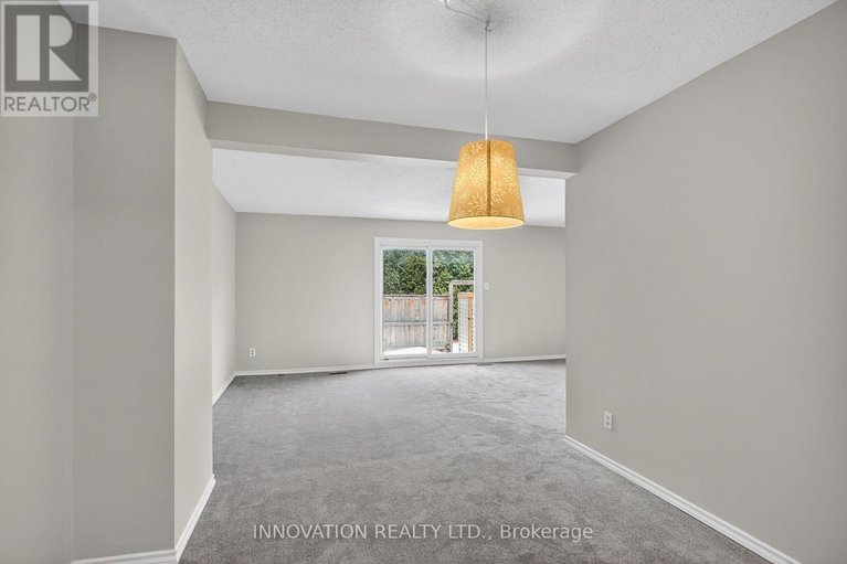 29490132/5-2336-orient-park-drive-e/blackburn-hamlet-south/ottawa/ontario/K1B4N5_19