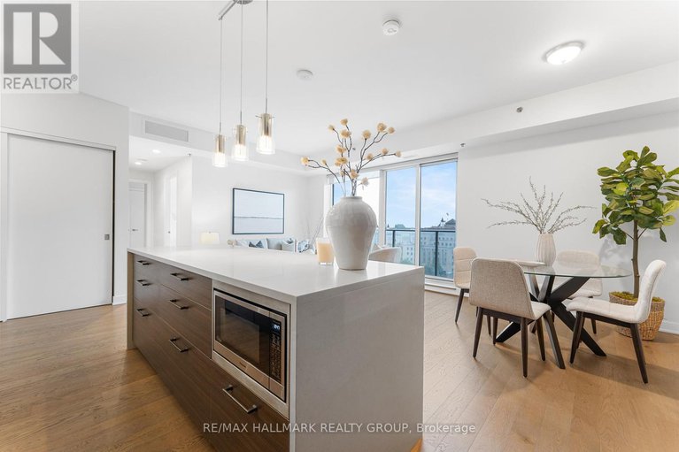 29155215/1007-428-sparks-street/ottawa-centre/ottawa/ontario/K1R0B3_23