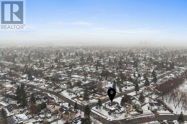 29606720/46-seymour-avenue/borden-farmstewart-farmcarleton-heightsparkwood-hills/ottawa/ontario/K2E6P2_42