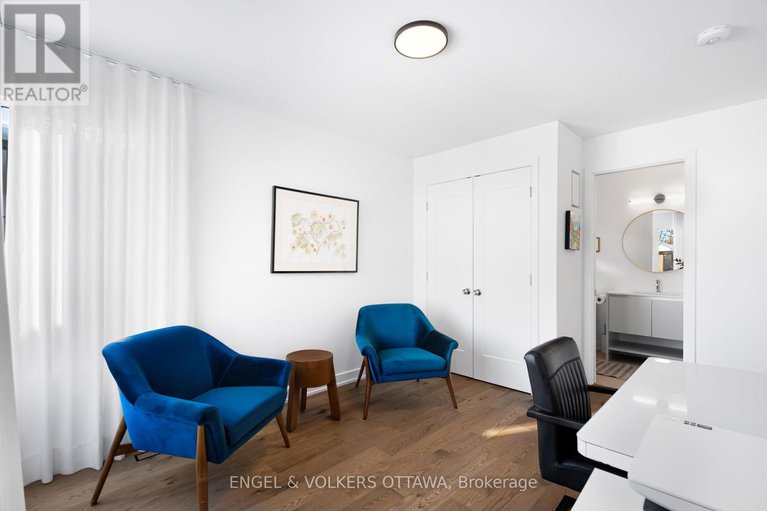 29349449/508-roosevelt-avenue/mckellarhighland/ottawa/ontario/K2A1Z8_26