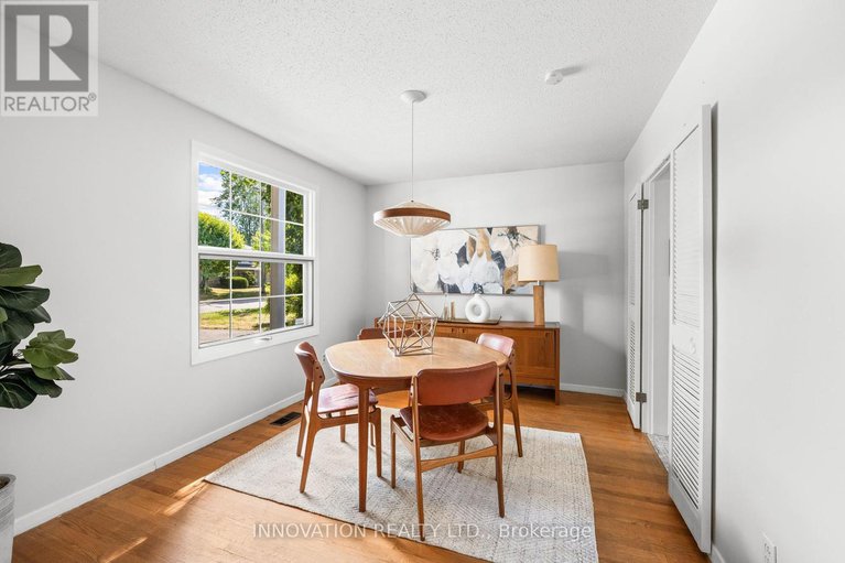 28793840/1867-dorset-drive/playfair-park/ottawa/ontario/K1H5T9_16