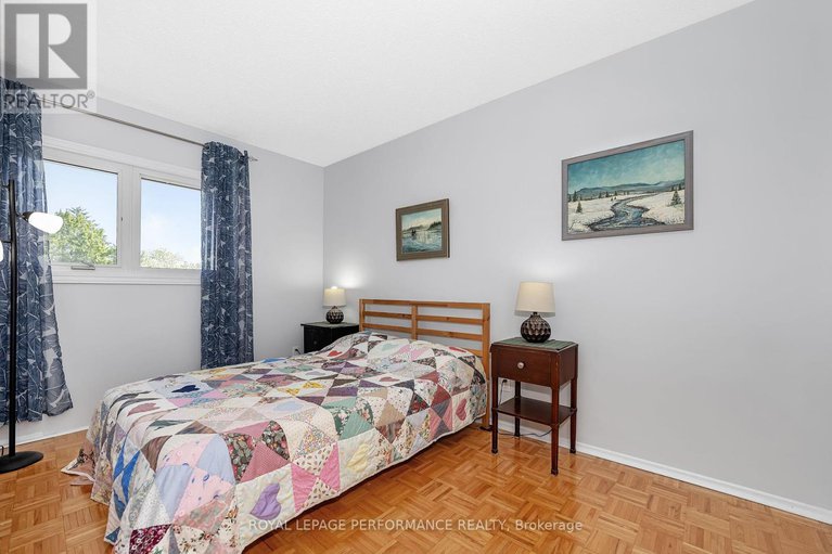 28777870/302-salter-crescent/beaverbrook/ottawa/ontario/K2K1Z3_20