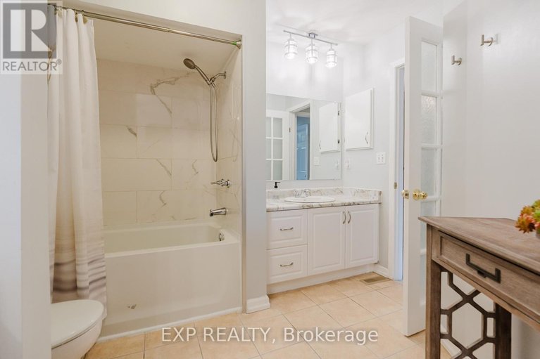 29647556/378-valade-crescent/fallingbrookpineridge/ottawa/ontario/K4A2V8_25