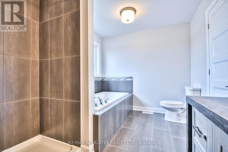 28184817/619-geneva-crescent/embrun/russell/ontario/K0A1W0_19
