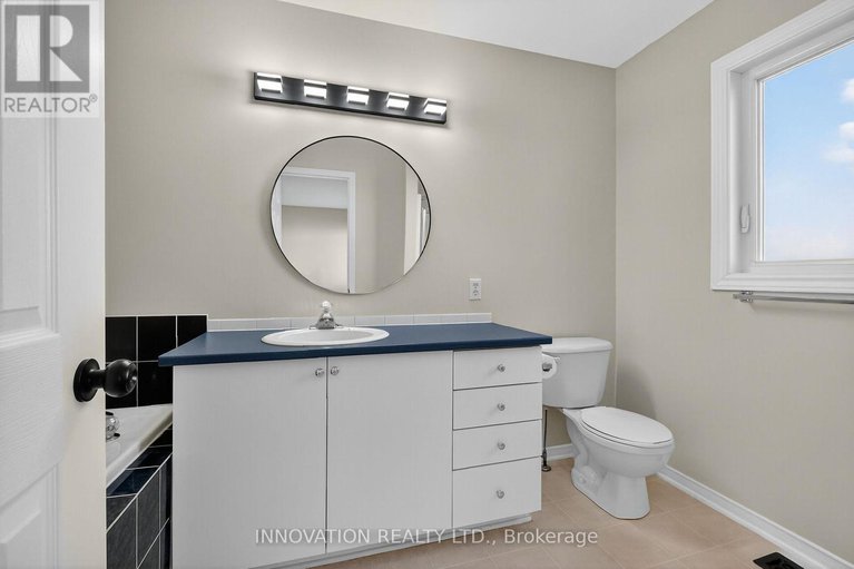 29048403/57-flowertree-crescent/emerald-meadowstrailwest/ottawa/ontario/K2M2R7_20