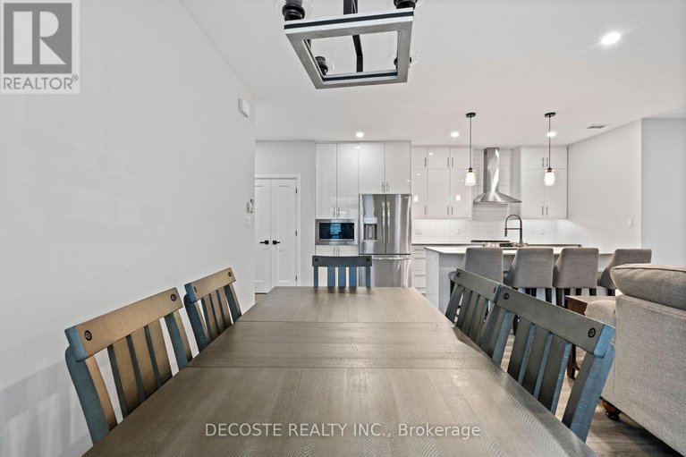 29453082/14-elgin-street-w/alexandria/north-glengarry/ontario/K0C1A0_14