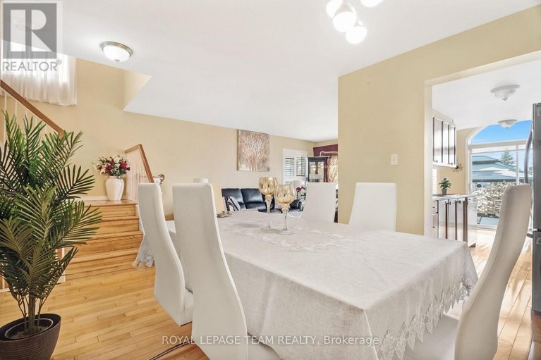 29575284/2362-bois-vert-place/avalon-east/ottawa/ontario/K4A4V1_16