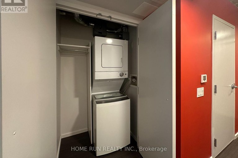 28418657/1911-105-champagne-avenue/west-centre-town/ottawa/ontario/K1S5E5_11