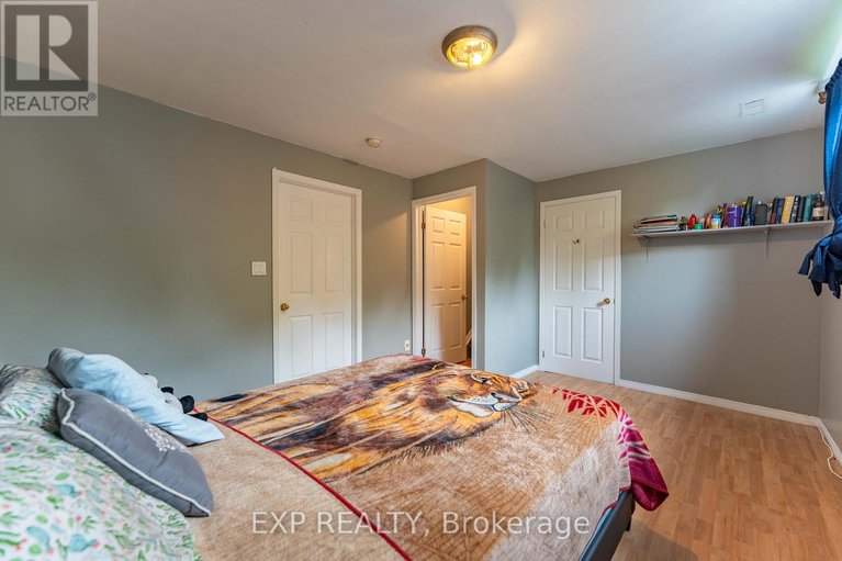 28448593/3379-descotes-circle/town-of-rockland/clarence-rockland/ontario/K4K1A8_27