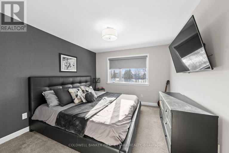 29377971/54-stanhope-court/stonebridge/ottawa/ontario/K2J6S2_27