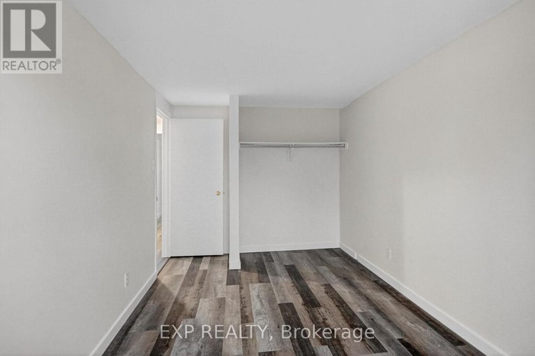 29054147/109-theresa-private/heron-gateindustrial-park/ottawa/ontario/K1V0E7_27