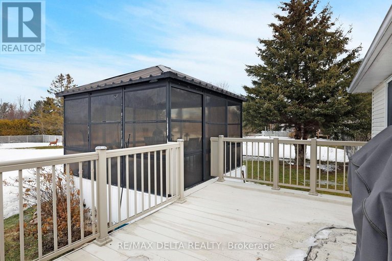 29454930/2031-devine-road/vars-village/ottawa/ontario/K0A3H0_26