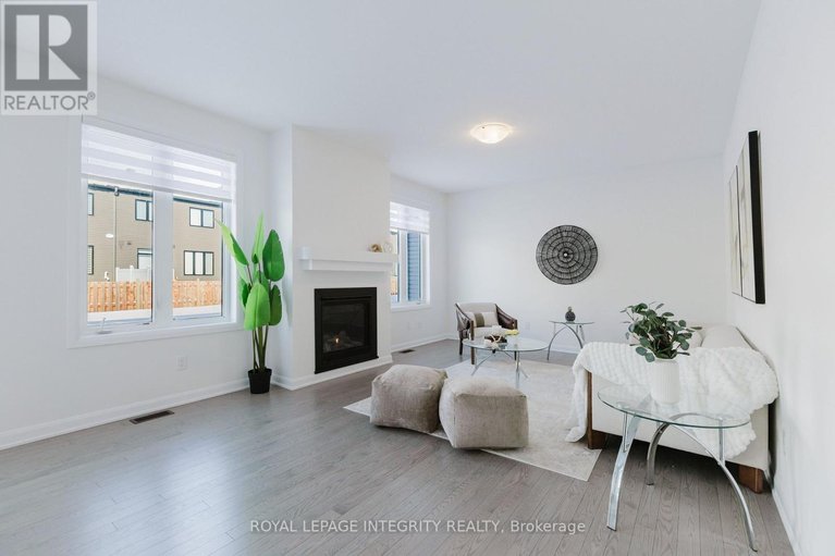 29273389/850-cappamore-drive/half-moon-bay/ottawa/ontario/K2C3H2_15