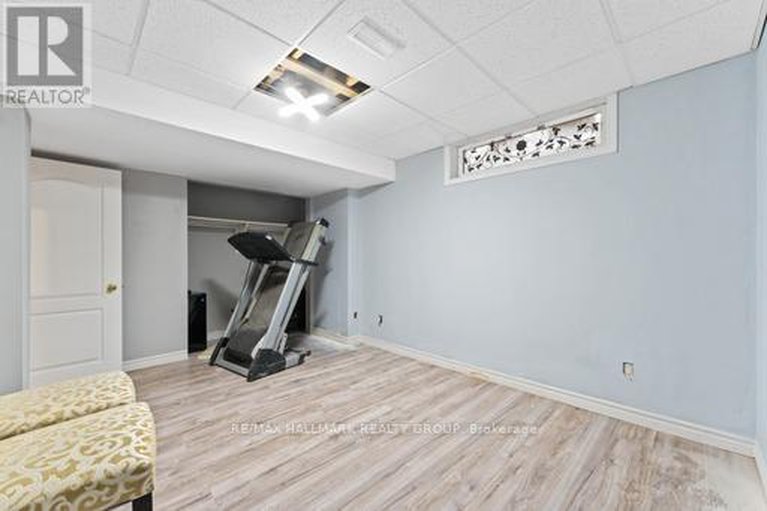 29442730/160-sai-crescent/hunt-club-park/ottawa/ontario/K1G5P2_53