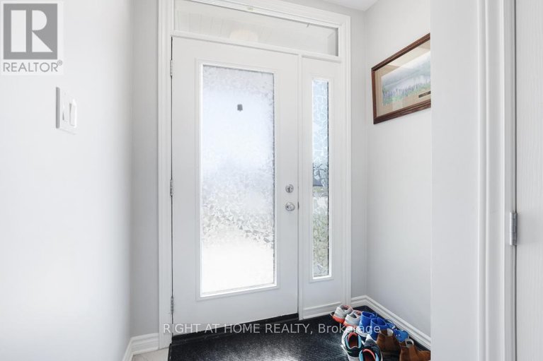 29632648/895-antonio-farley-street/camelot/ottawa/ontario/K1K2Z1_3