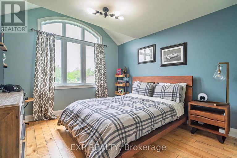 28485158/1466-rhea-place/cedardale/ottawa/ontario/K1V1H1_27