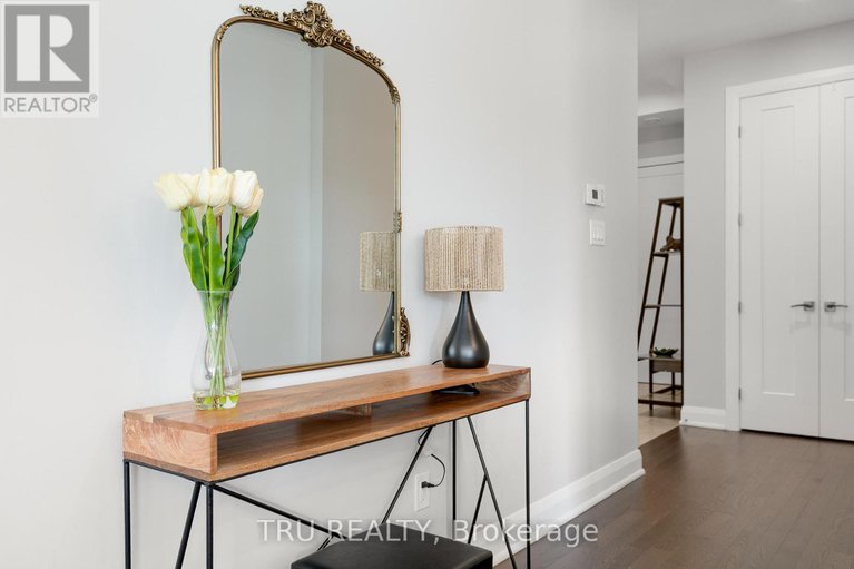 28771647/102-100-cortile-private/riverside-southgloucester-glen/ottawa/ontario/K1V2S8_16