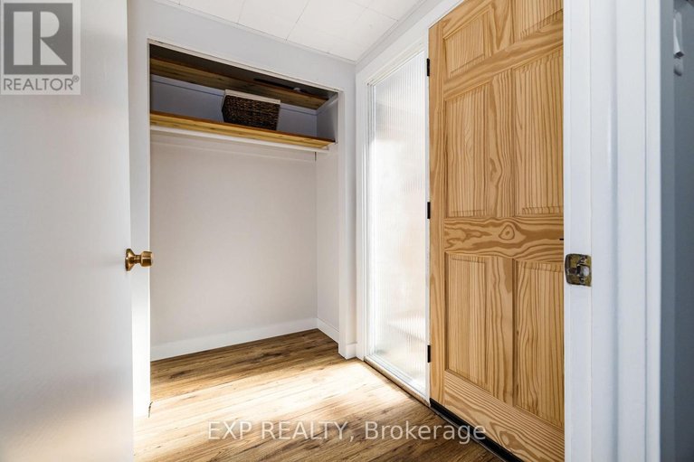 29612594/2196-plesser-street/elmvale-acresurbandale/ottawa/ontario/K1G2X3_4