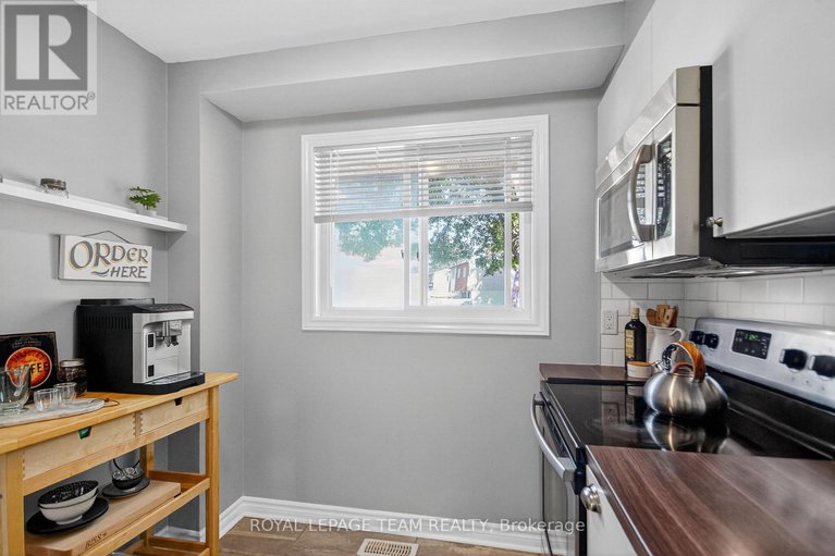 28916021/1e-seyton-drive/westcliffe-estates/ottawa/ontario/K2H8Y5_24