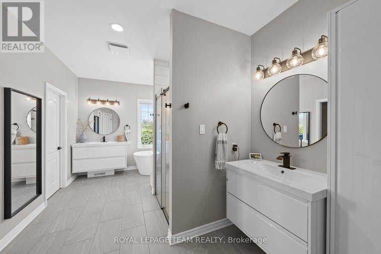 29638185/1342-revell-drive/manotick-village-manotick-estates/ottawa/ontario/K4M1K8_32