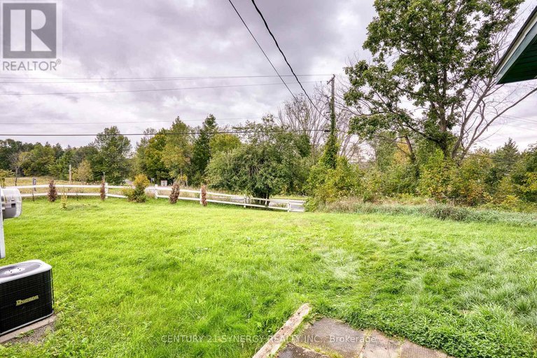 29199150/4237-watsons-corners-road/lanark-highlands-dalhousie-twp/lanark-highlands/ontario/K0G1M0_42