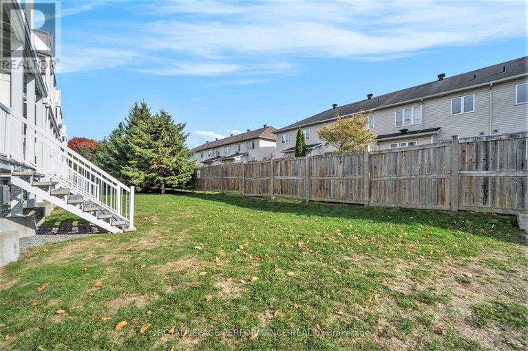28996456/52-130-berrigan-drive/longfields/ottawa/ontario/K2J0J3_16