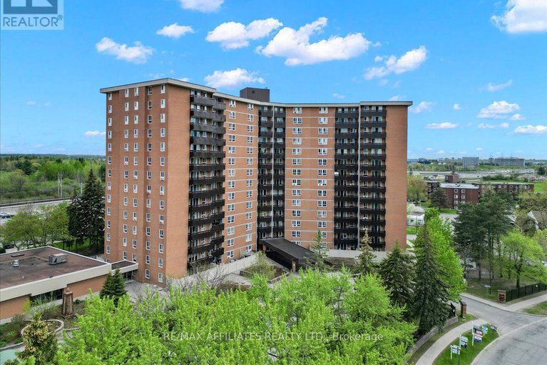 28317254/706-2000-jasmine-crescent/beacon-hill-south/ottawa/ontario/K1J8K4_1