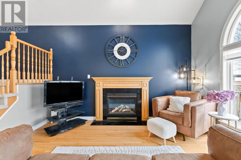 29244730/9-new-deighton-crescent/barrhaven-east/ottawa/ontario/K2G6H7_18