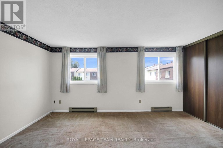 28816940/f-23-sonnet-crescent/westcliffe-estates/ottawa/ontario/K2H8W8_14