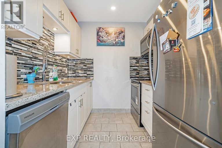 29540461/12-2610-draper-avenue/redwood-park/ottawa/ontario/K2H8X8_8