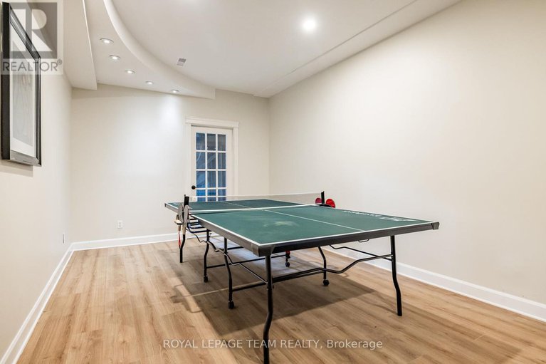 28666858/1216a-river-road/manotick-east-to-manotick-station/ottawa/ontario/K4M1B4_37