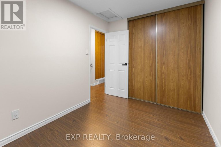 28555628/107-2650-pimlico-crescent/emerald-woodssawmill-creek/ottawa/ontario/K1T2A8_20