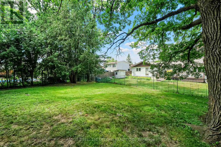 28641398/19-moorcroft-road/briargreen/ottawa/ontario/K2G0M6_26