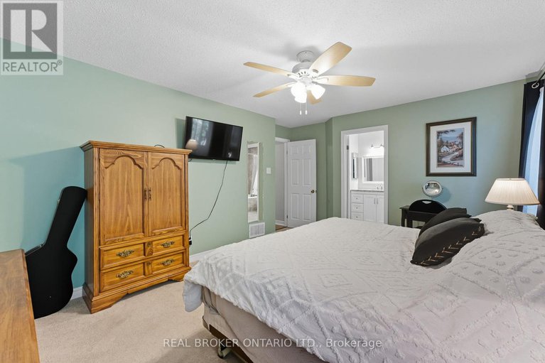 28843559/6-candow-crescent/stittsville-north/ottawa/ontario/K2S1K7_23