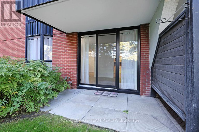 28892273/113-2951-riverside-drive/mooneys-bayriverside-park/ottawa/ontario/K1V8W6_31