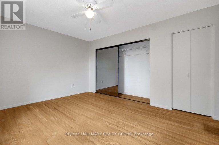 28499292/2149-hubbard-crescent/beacon-hill-north/ottawa/ontario/K1J6L3_16