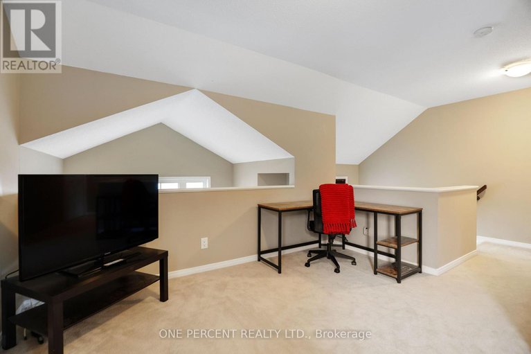 28970260/24-382-galston-private/mer-bleuebradley-estatesanderson-park/ottawa/ontario/K1W0G3_19