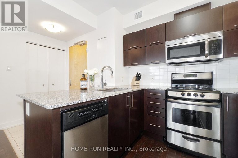 29085995/1306-40-nepean-street/ottawa-centre/ottawa/ontario/K2P0X5_7