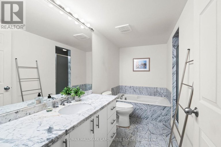 28400600/101-21-durham-private/lindenlea/ottawa/ontario/K1M2H8_35