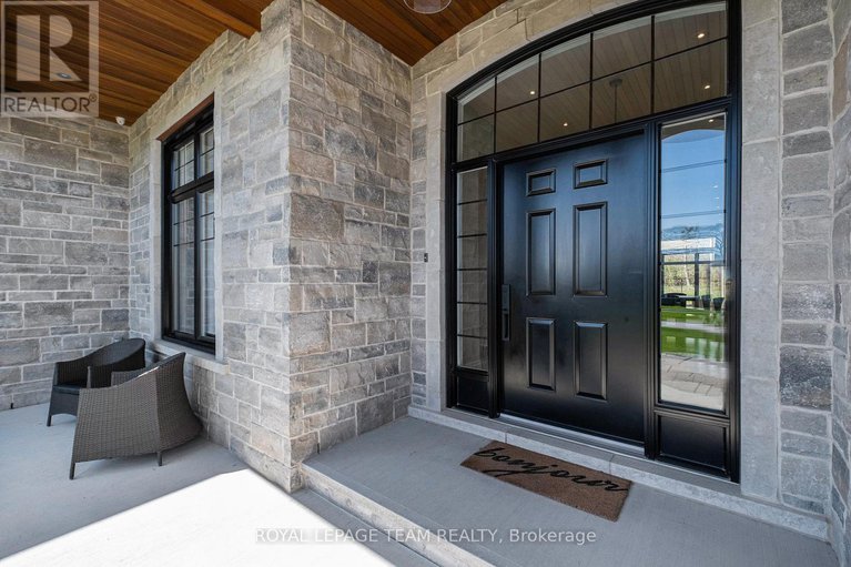 29059009/212-cabrelle-place/manotick-village-manotick-estates/ottawa/ontario/K4M0A9_4