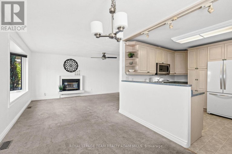 28867899/3-domus-crescent/lynwood-village/ottawa/ontario/K2H6A3_10