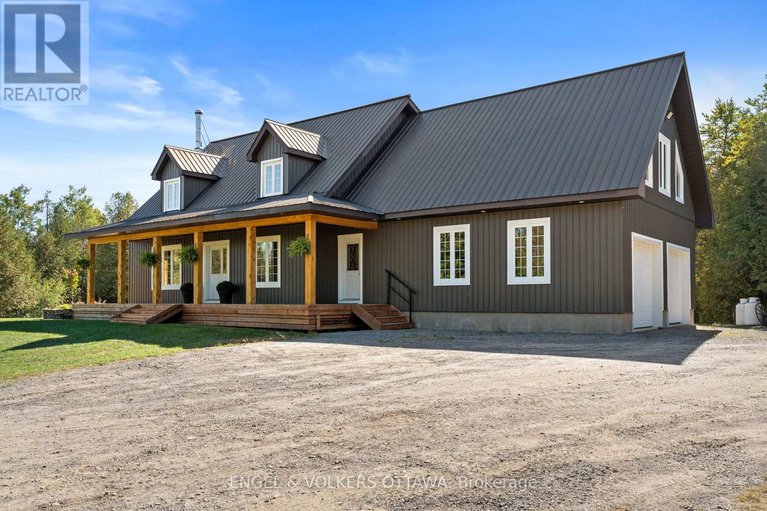 28882323/4682-beckwith-boundary-road/rideau-twp-south-to-roger-stevens-drive/ottawa/ontario/K0A1B0_3