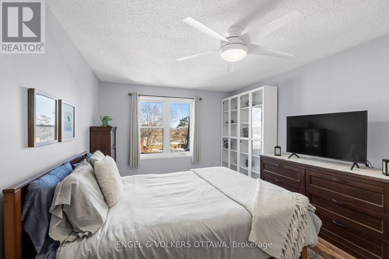 29320803/212-12-terrace-drive/westcliffe-estates/ottawa/ontario/K2H9J3_24